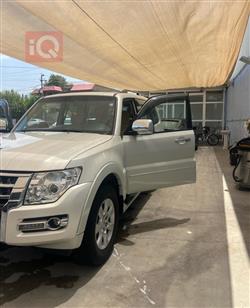 ميتسوبيشي باجيرو